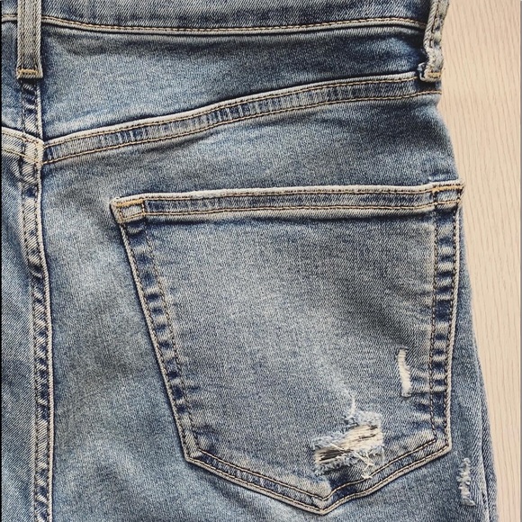 TOPSHOP Ripped Skinny Jeans - Picture 2 of 3